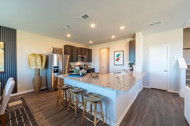 9964 Dynamic Dr, Fort Worth, TX 76131 - photo 7