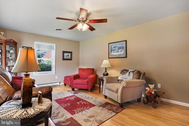 11009 Decker Ave, Hagerstown, MD 21740 - photo 7