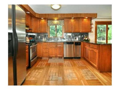 785 Natick Ave, Cranston, RI 02921 - photo 2