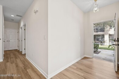 6-web-or-mls-12301 Kernan Forest Blvd Un