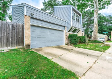 5002 Summer Forest Dr, Houston, TX 77091 - photo 5