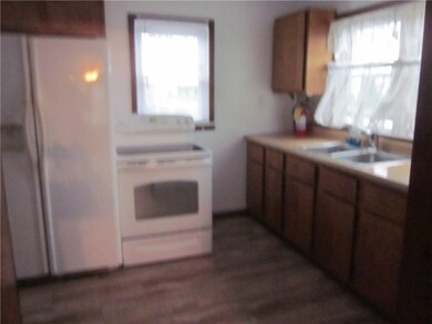 1780 W Deaver Rd, Columbus, IN 47201 - photo 4