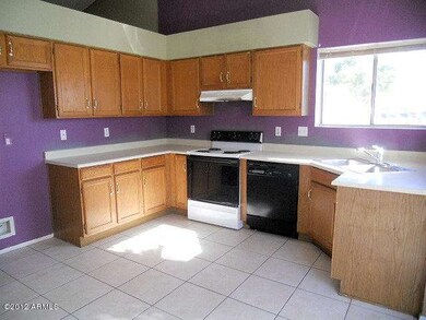 023-290734 - kitchen