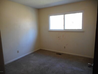 312 Myrtlewood Cir, Jacksonville, NC 28546 - photo 3