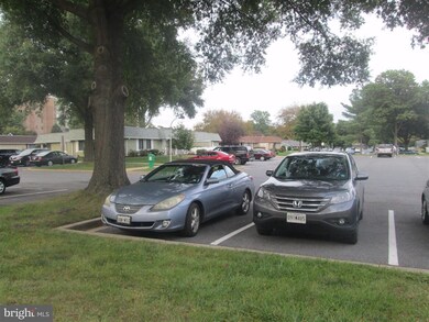 15042 Haslemere Ct, Silver Spring, MD 20906 - photo 2