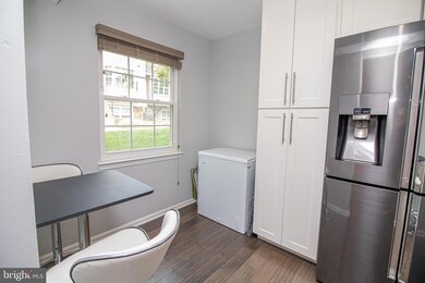 4147 Pleasant Meadow Ct unit 94C, Chantilly, VA 20151 - photo 6