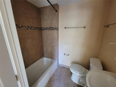 965 NE 2nd St unit 1, Ocala, FL 34470 - photo 4