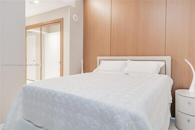 Paramount at Miami Worldcenter unit 3511, Miami, FL 33132 - photo 6