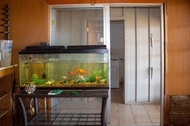 211 Avolyn Dr, Brownwood, TX 76801 - photo 4