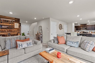 18404 Alpine Way E unit 399, Puyallup, WA 98374 - photo 5