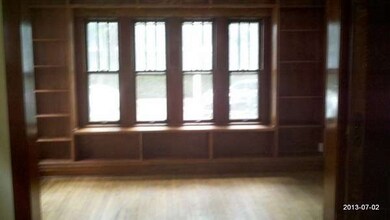 1104 S East Ave, Oak Park, IL 60304 - photo 2