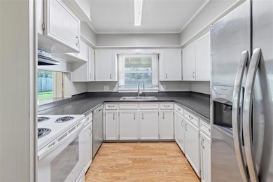 403 Shawn Ln, Jennings, LA 70546 - photo 5