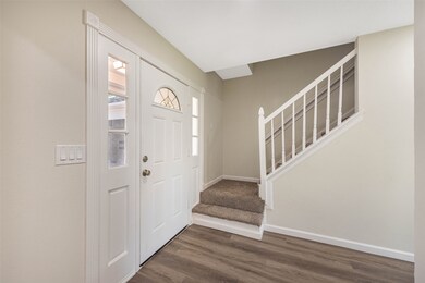 5110 Spring Branch Dr, Pearland, TX 77584 - photo 5