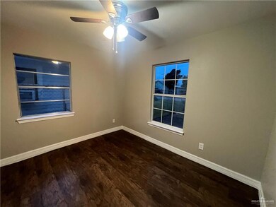 106 N 8th St, Donna, TX 78537 - photo 4