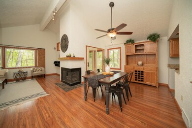 9121 Vanderbilt Ave, Portage, MI 49024 - photo 3