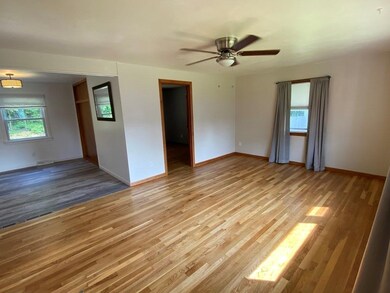 123 Mandalay Rd, Chicopee, MA 01020 - photo 5