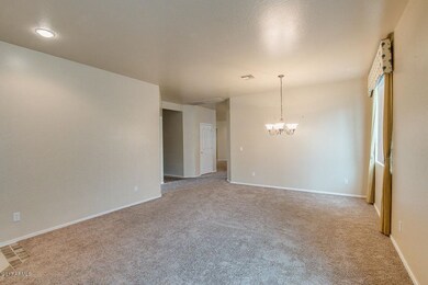 07-Formal Living & Dining