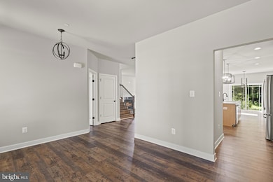 10105 Chapin Woods Place, Newburg, MD 20664 - photo 5