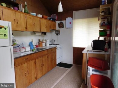 496 Tanglewood Dr, Slanesville, WV 25444 - photo 4