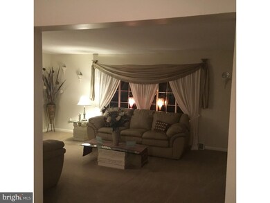 14 Braintree Common, Feasterville Trevose, PA 19053 - photo 5