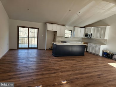 932 New Bloomfield Rd, Duncannon, PA 17020 - photo 6