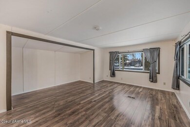 1813 E Bark Loop, Post Falls, ID 83854 - photo 5