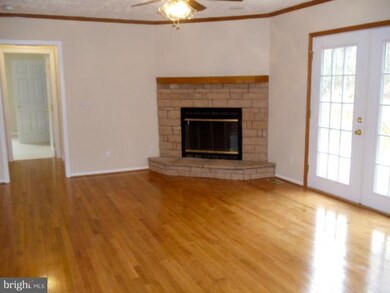 16200 Moores Mill Rd, Ruther Glen, VA 22546 - photo 4