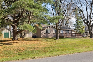 202 Austin Dr, Portland, TN 37148 - photo 3