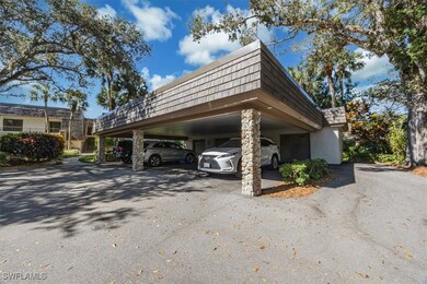 104 Clubhouse Dr unit 272, Naples, FL 34105 - photo 7