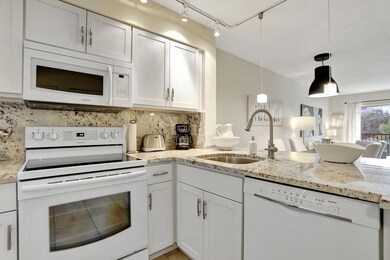 Cypress Bend unit 306, Pompano Beach, FL 33069 - photo 4