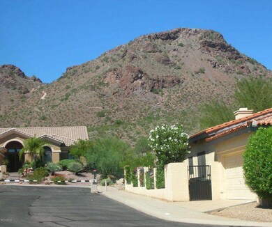 LOOKOUT MOUNTAIN JUST STEPS AWAY!!