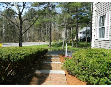 187 Stonecleave Rd unit 187, North Andover, MA 01845 - photo 2