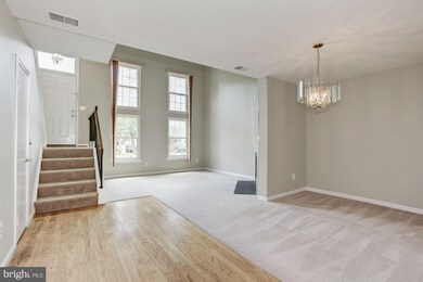 3306 Buckeye Ln, Fairfax, VA 22033 - photo 4