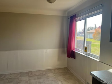 49633 Hayes Rd, Shelby Township, MI 48315 - photo 5