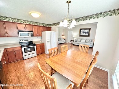 716 Helm Ln, Mount Washington, KY 40047 - photo 5