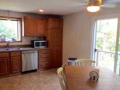 12 Crystal Way, Bellingham, MA 02019 - photo 5