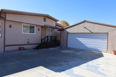 1695 La Mancha Ln, Bosque Farms, NM 87068 - photo 3