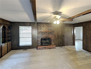 1332 NE 20th Place, Moore, OK 73160 - photo 4