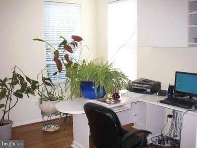 20373 Mill Pond Terrace, Germantown, MD 20876 - photo 4