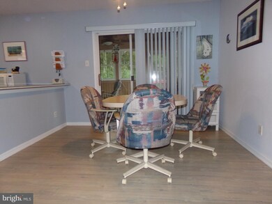 10 E Center Ave, Maple Shade, NJ 08052 - photo 2