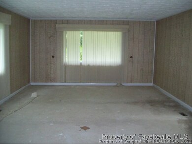 2410 Colgate Dr, Fayetteville, NC 28304 - photo 6