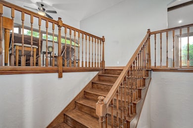 623 E Weaver Rd-7