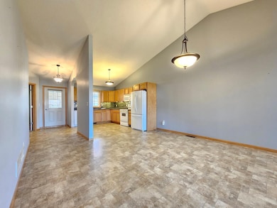75 Crown Pointe Curve unit 22, Hudson, WI 54016 - photo 6