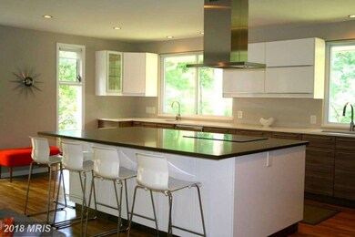 3305 Edenvale Rd, Fairfax, VA 22031 - photo 2