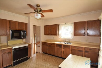 5616 304th St, Toledo, OH 43611 - photo 5