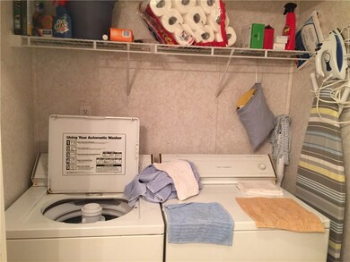 943 Laredo Ln, Sebastian, FL 32958 - photo 2