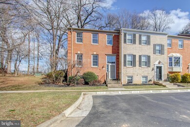 2943 Waterford Ct, Vienna, VA 22181 - photo 3