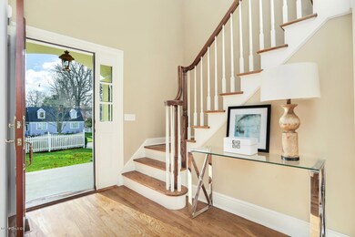 21 Summit Rd Riverside CT-large-012-8-01