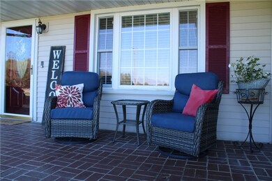 1660 E 1350 North Rd, Shelbyville, IL 62565 - photo 2