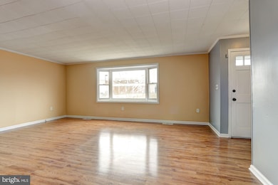 3358 Crumpton S, Laurel, MD 20724 - photo 5